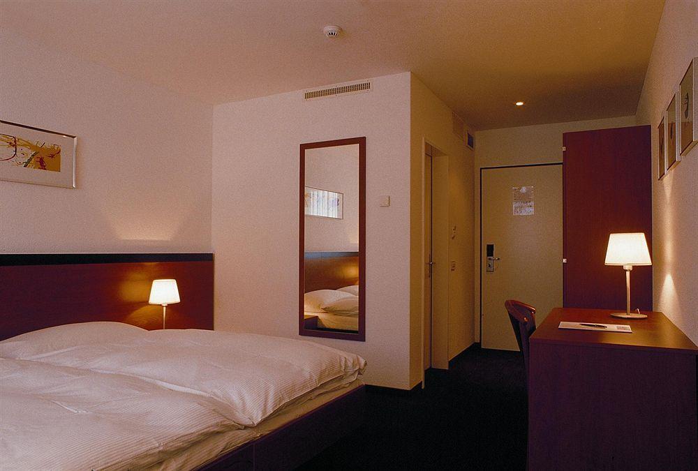 Motel Gottardo Sud Piotta ภายนอก รูปภาพ